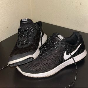 Nike black and white running shoes
